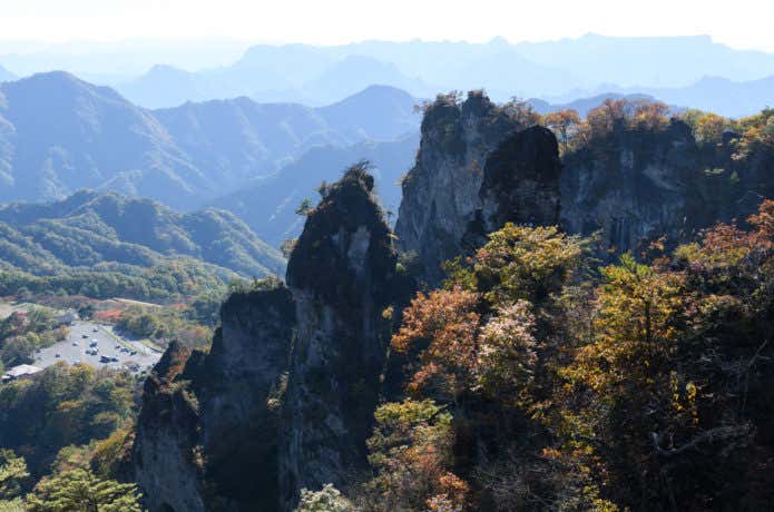 妙義山