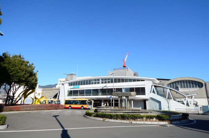 秦野駅
