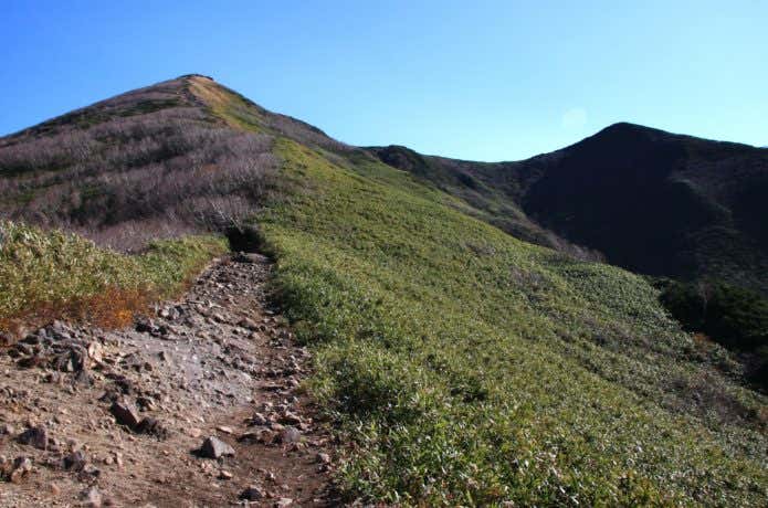 ニセコアンヌプリ　頂上への登山道