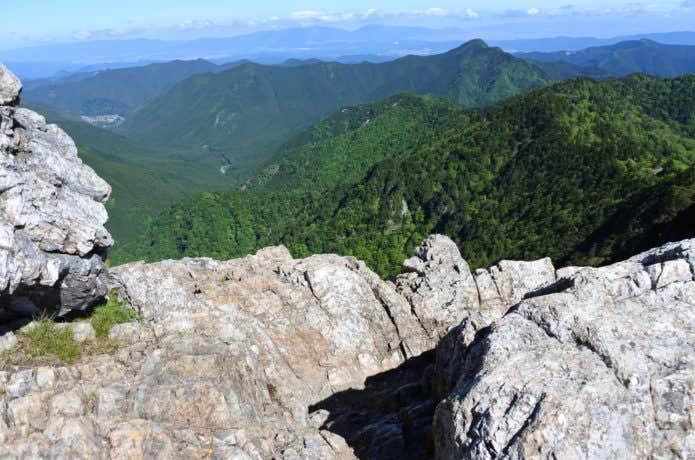 大峰山　修行風景　大峰山　西の覗き