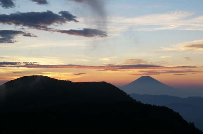 光岳からの富士山