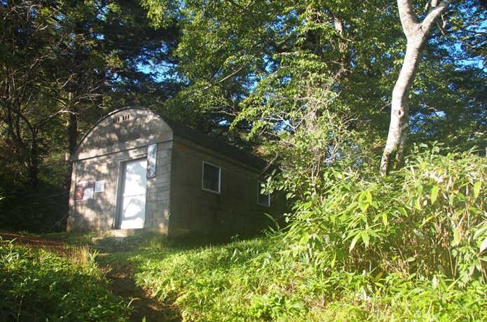一不動避難小屋