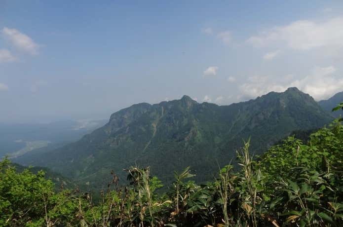 雨飾山から駒ケ岳方面