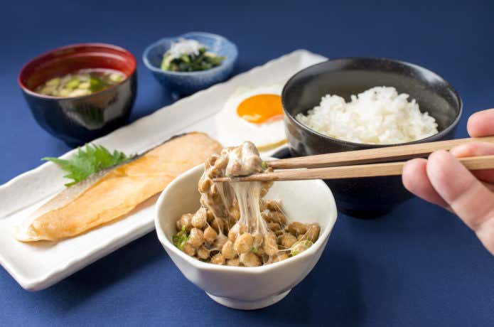 朝食