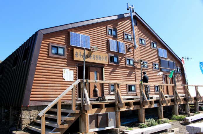 8合目避難小屋
