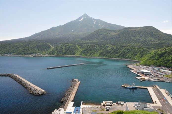 ペシ岬展望台から