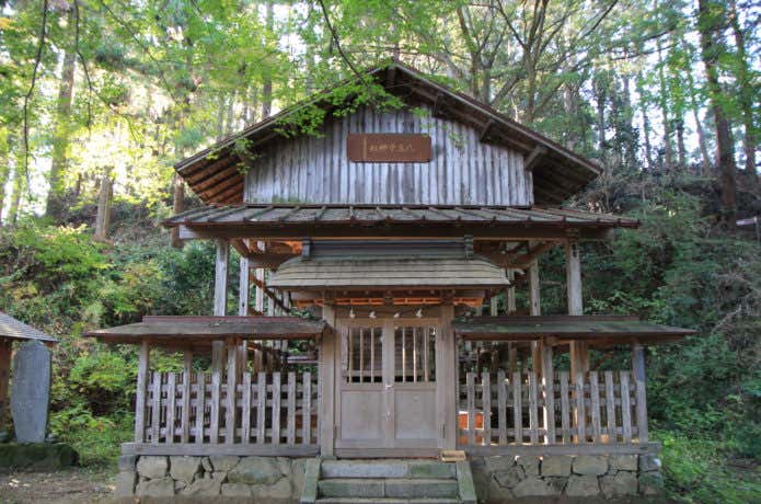 八王子神社