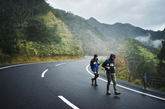 雨　登山