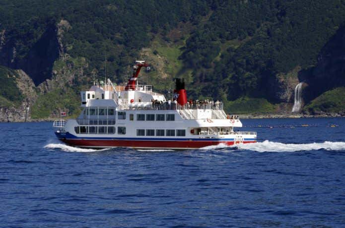 知床半島　クルーズ