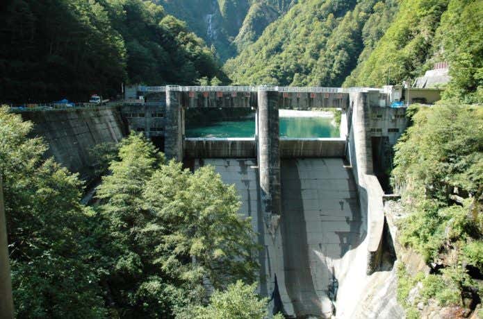 関西電力仙人谷ダム