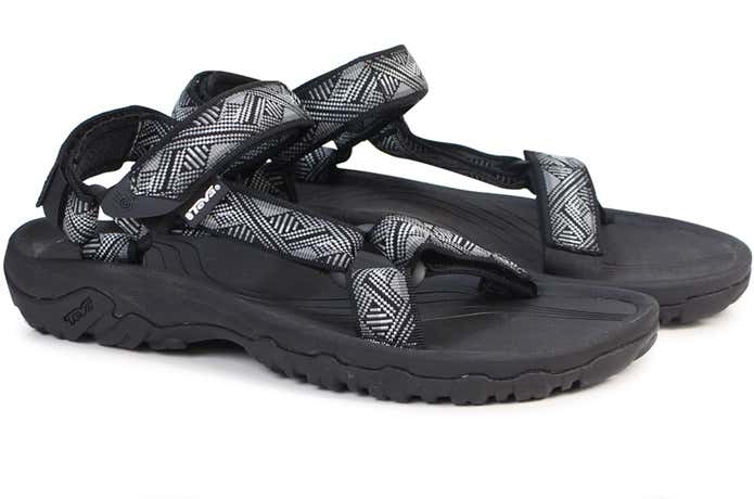 ラフティング　靴　Teva