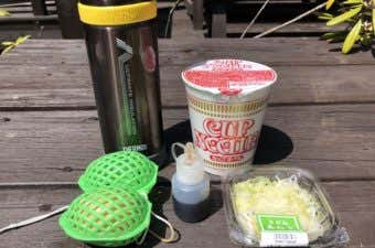 カップヌードル材料