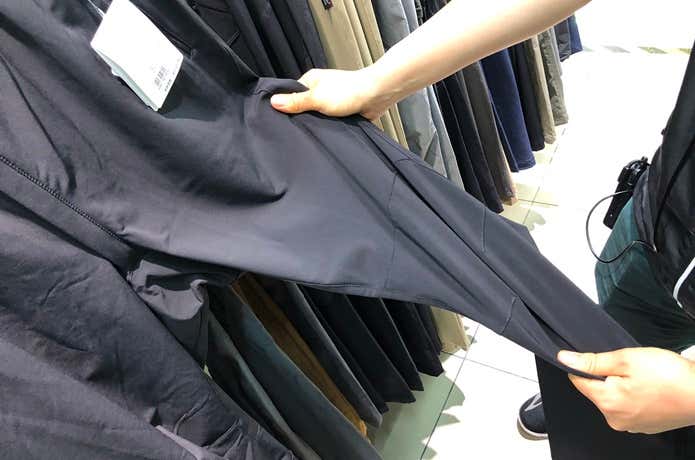 パンツのストレッチ性