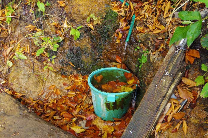一服清水の水場