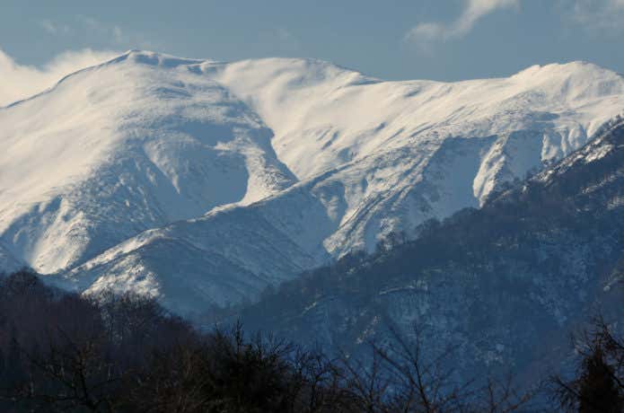冬の大朝日岳