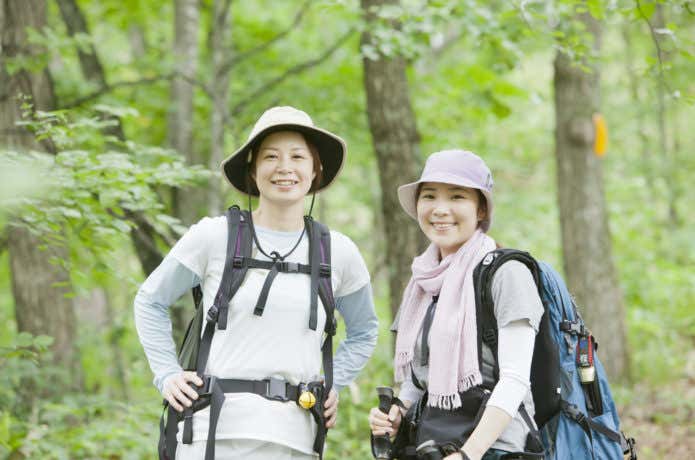 登山の格好をしている人