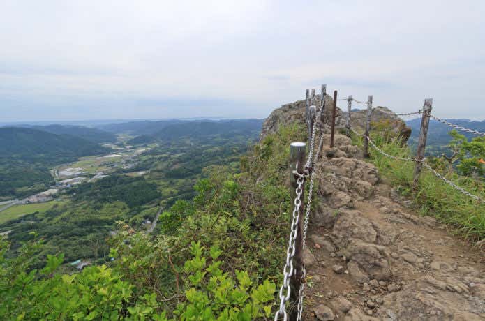 千葉の伊予ヶ岳山頂