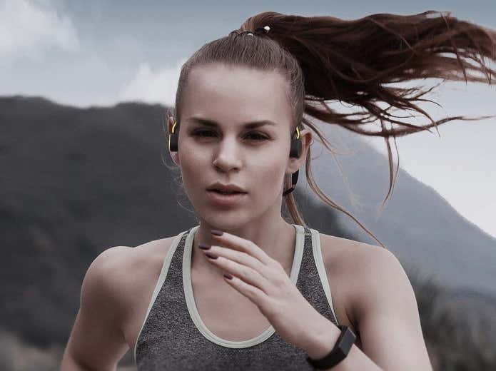 骨伝導イヤホン