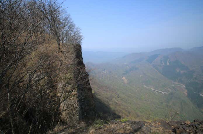 荒船山の絶壁