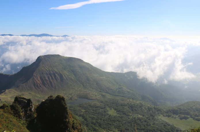 磐梯山山頂からの景色