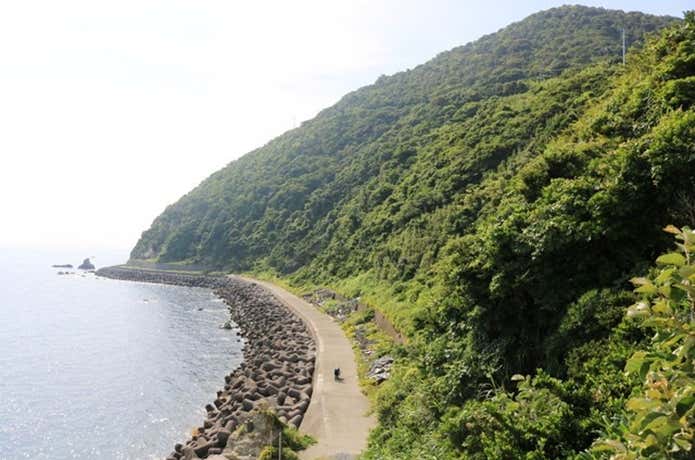 灯明山