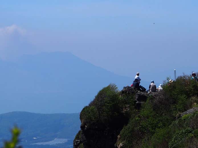 高隈山の大箆柄岳山頂と桜島