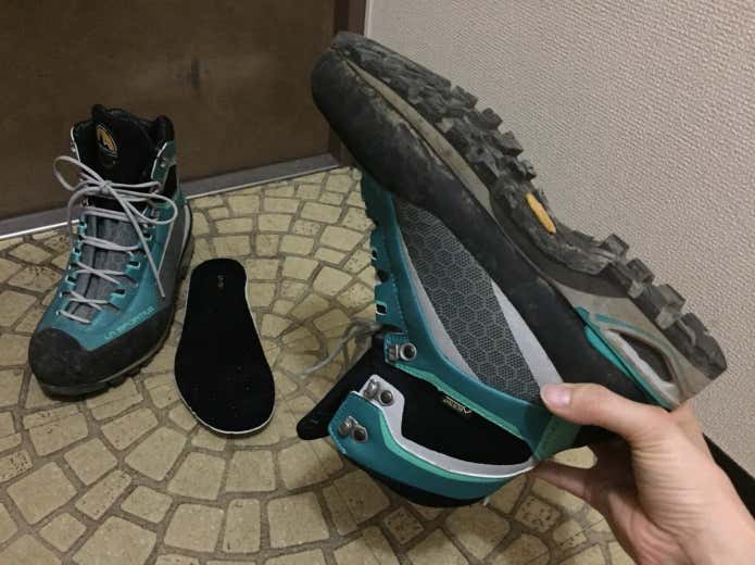 登山靴