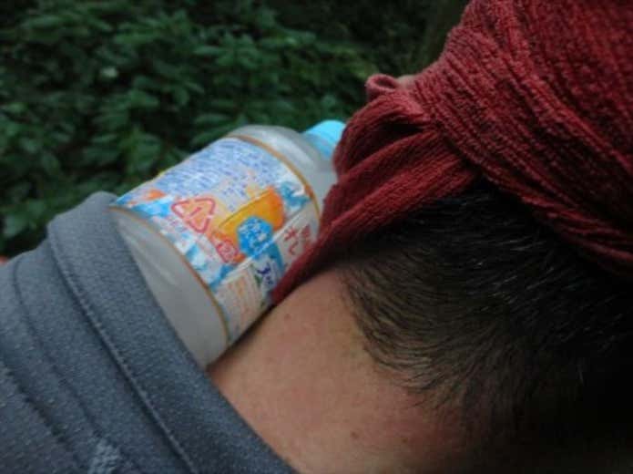 登山 冷凍ペットボトル