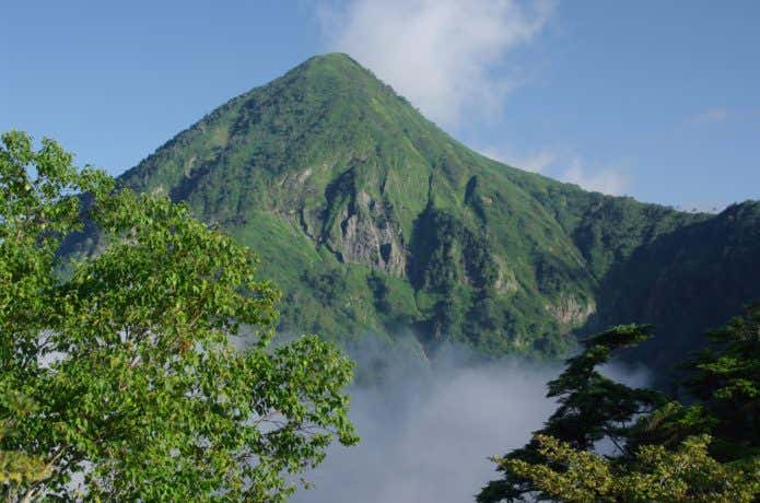 高妻山