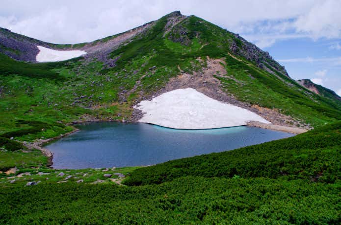 乗鞍岳の不消ヶ池