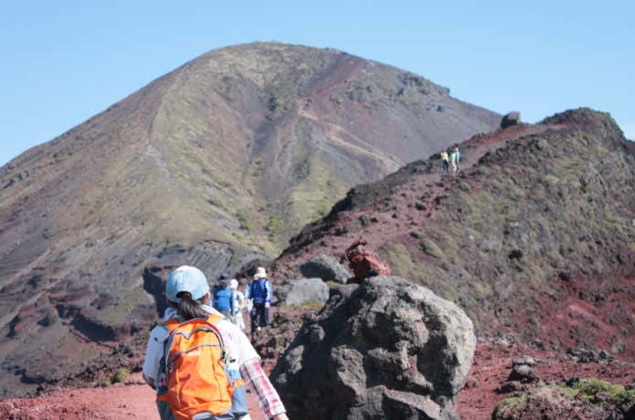 高千穂峰 馬の背