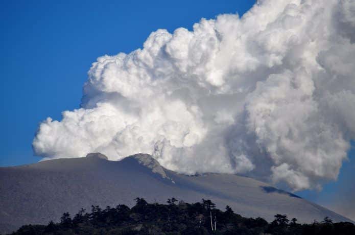 登山の噴火