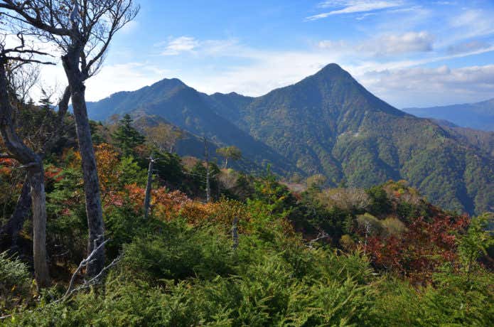 皇海山と鋸山