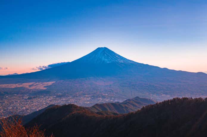 三つ峠から望む富士山