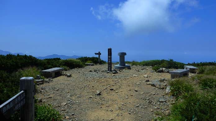 朝日岳