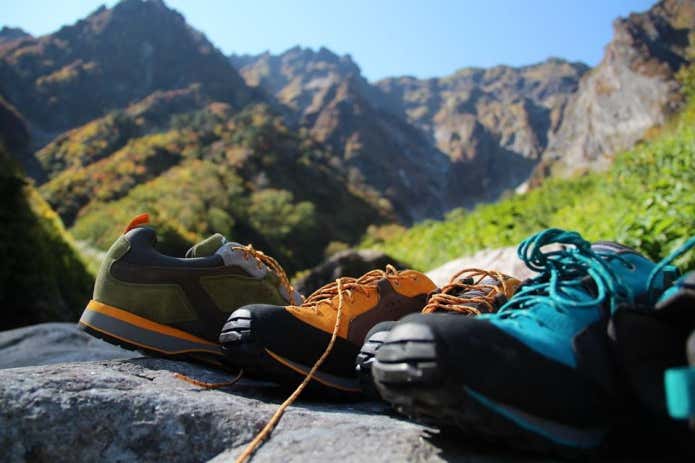 ローカットモデルのトレッキングシューズ