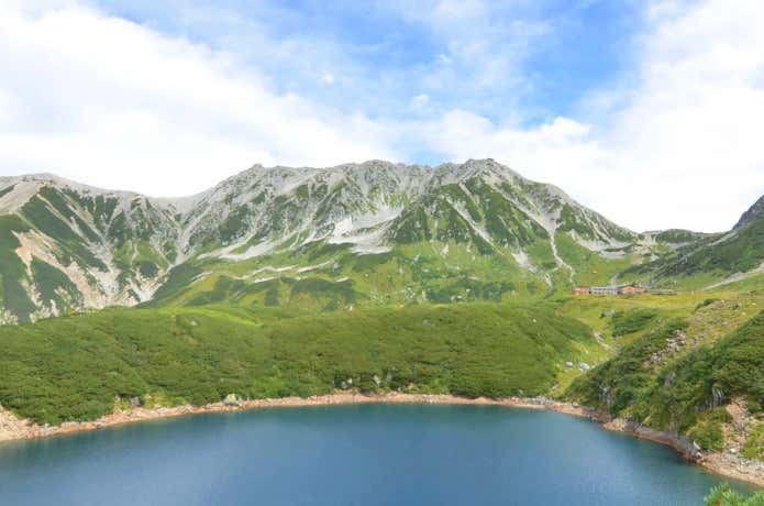 立山 登山｜日帰り初級コース！立山黒部アルペンルートで一気に高山へ 