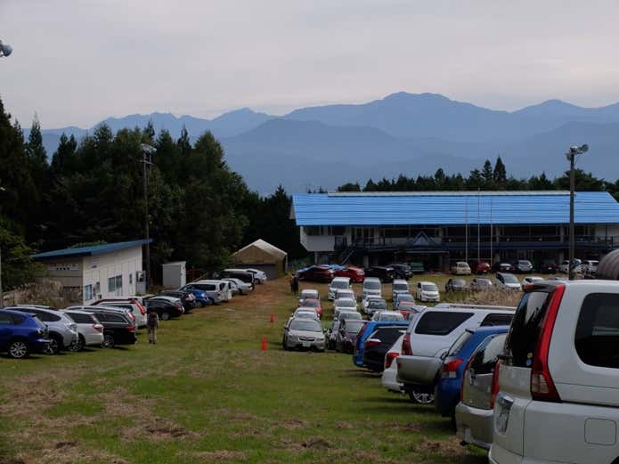 満車の駐車場
