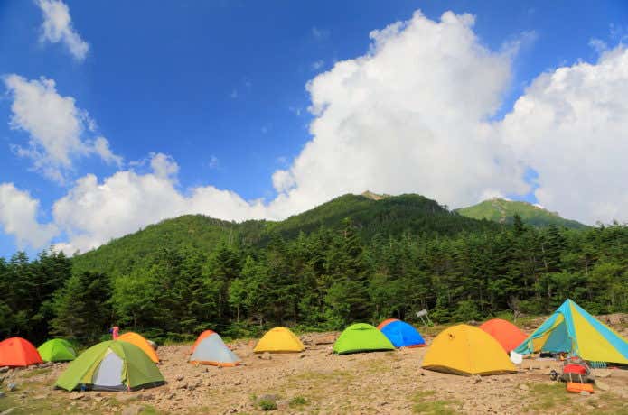 青年小屋のテント場