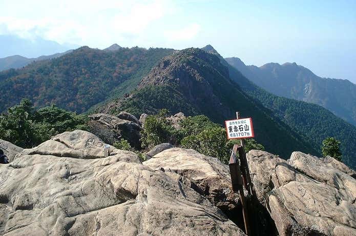 東赤石山