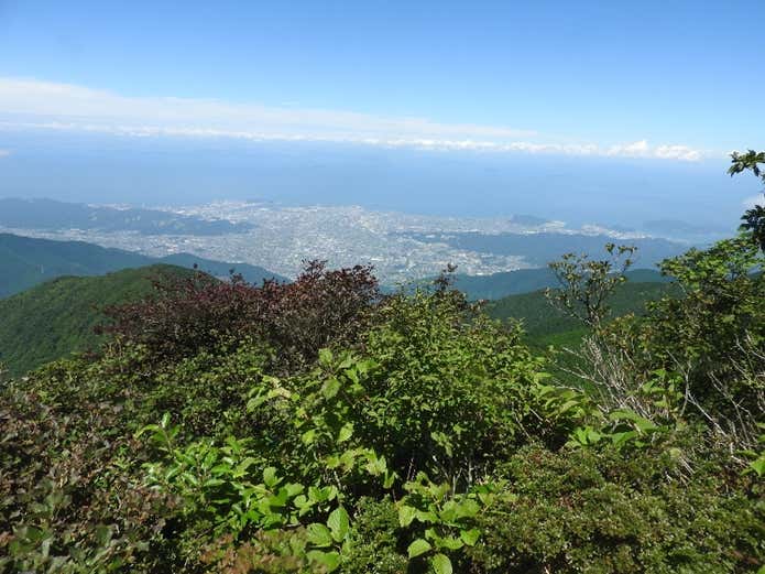 西赤石山からの眺望