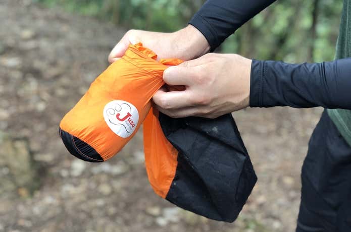 出してかぶって座るだけ】Juza Field Gearの「エム・シェルター