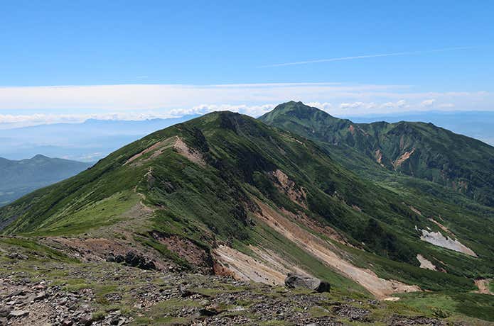富良野岳の稜線