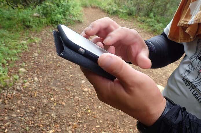 登山　スマートフォン