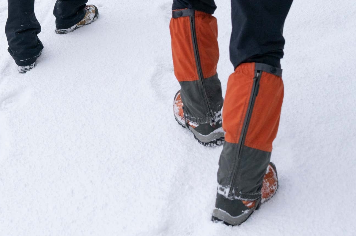 小石や砂の侵入を防ぐおすすめのゲイター！快適登山を楽しもう