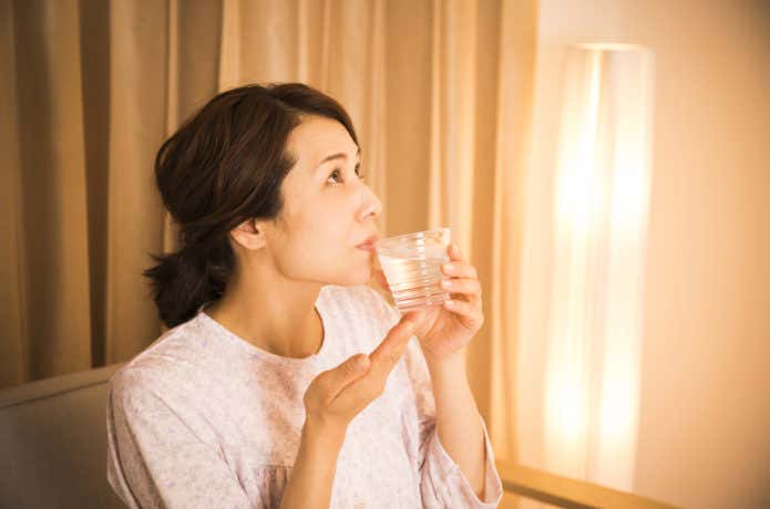 前日夜も水分補給