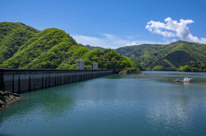 奥多摩湖