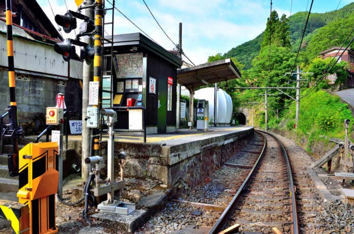 白丸駅