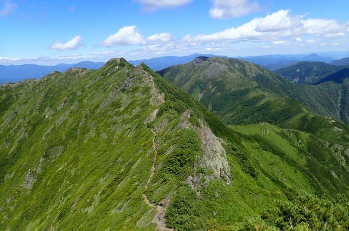 石狩岳