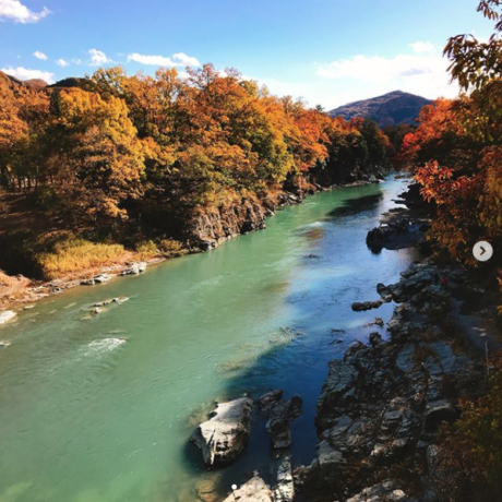 長瀞渓谷 渓流と紅葉